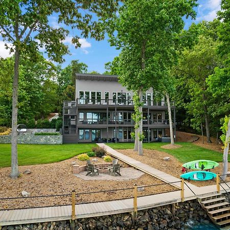 Lake Norman Getaway 穆尔斯维尔 外观 照片