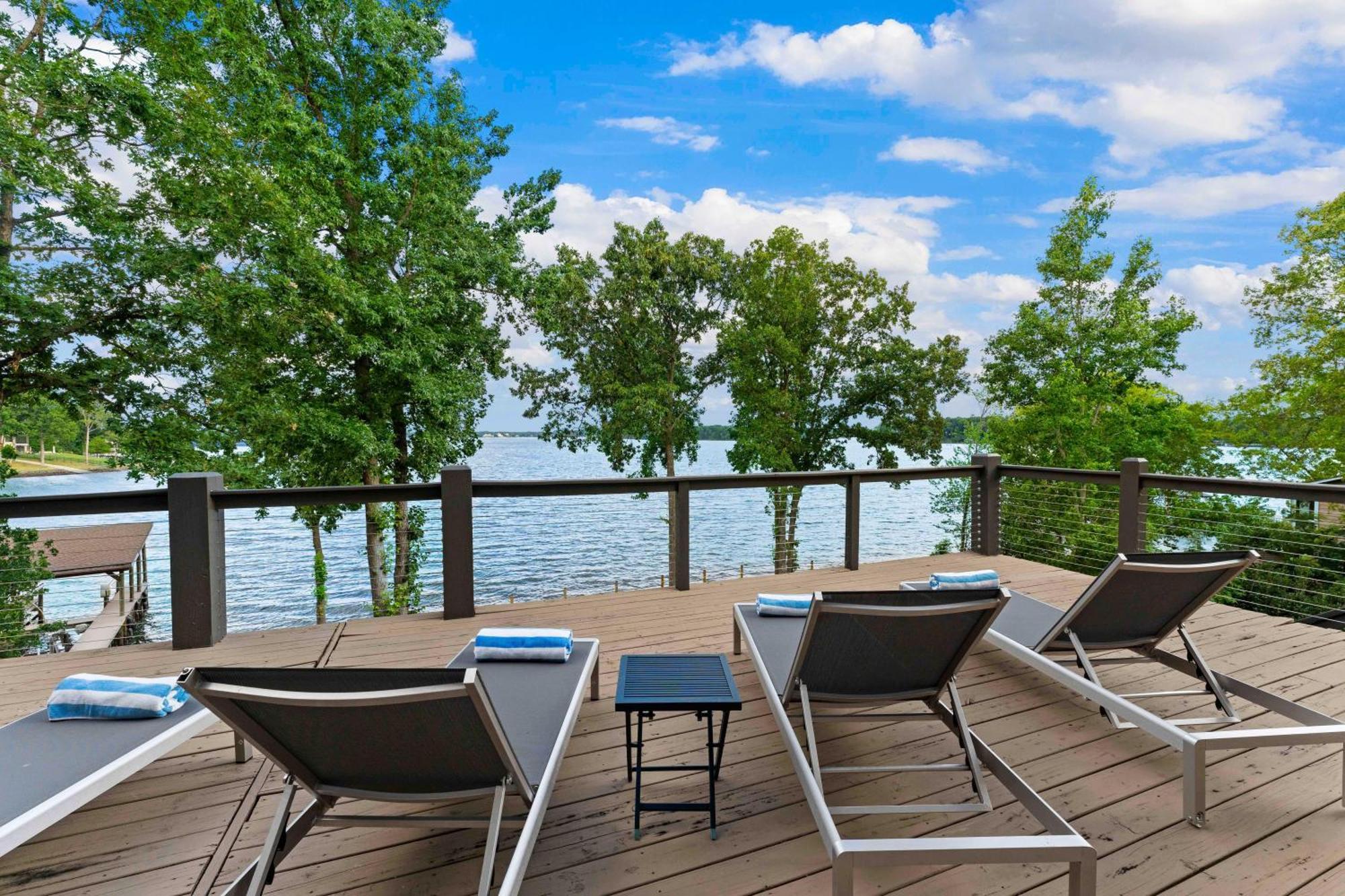 Lake Norman Getaway 穆尔斯维尔 外观 照片