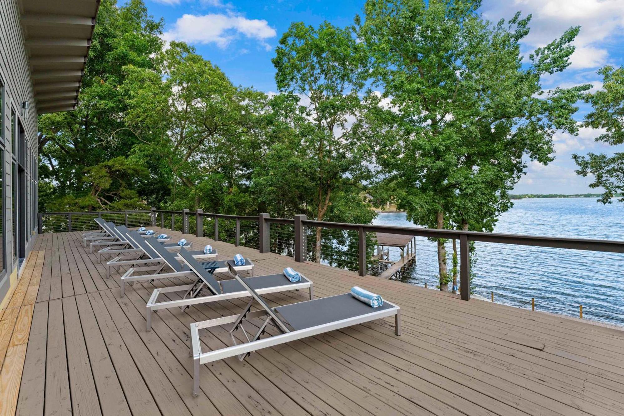Lake Norman Getaway 穆尔斯维尔 外观 照片